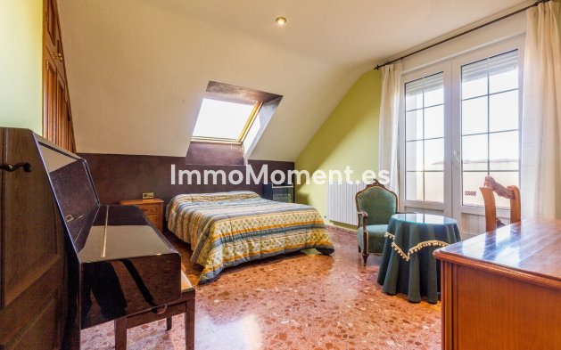 Bestaande woning - Vrijstaande villa - Yecla - Yecla Centro
