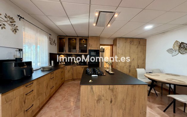 Resale - Detached villa - Fortuna - Fortuna Centro
