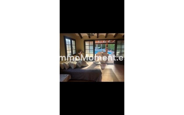 Reventa - Villa independiente - Elda - Elda Centro