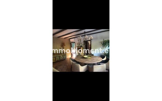Reventa - Villa independiente - Elda - Elda Centro