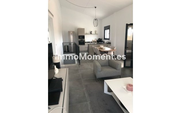 Revente - Villa individuelle - Pinoso - Pinoso Centro