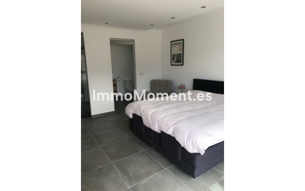 Revente - Villa individuelle - Pinoso - Pinoso Centro
