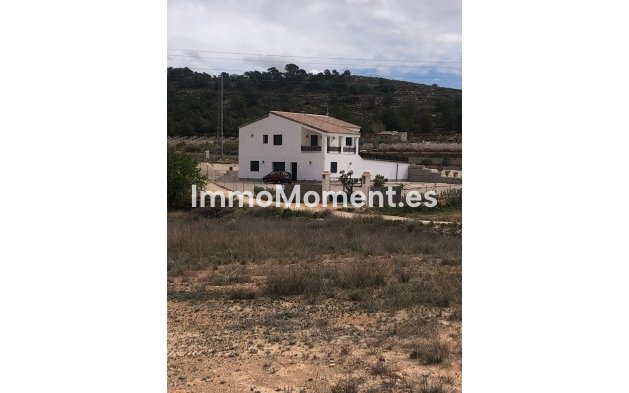 Revente - Villa individuelle - Pinoso - Pinoso Centro