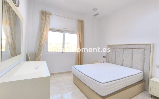 Bestaande woning - Vrijstaande villa - Pinoso - Pinoso Centro