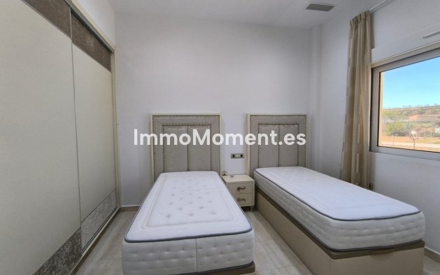Bestaande woning - Vrijstaande villa - Pinoso - Pinoso Centro