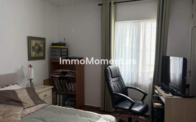 Resale - Townhouse - Estepona - Estepona Centro