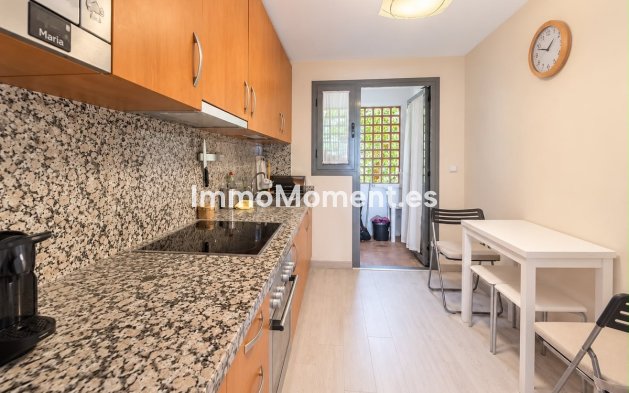Revente - Appartement - Estepona  - Estepona Centro