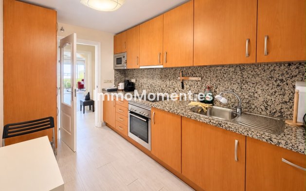 Revente - Appartement - Estepona  - Estepona Centro
