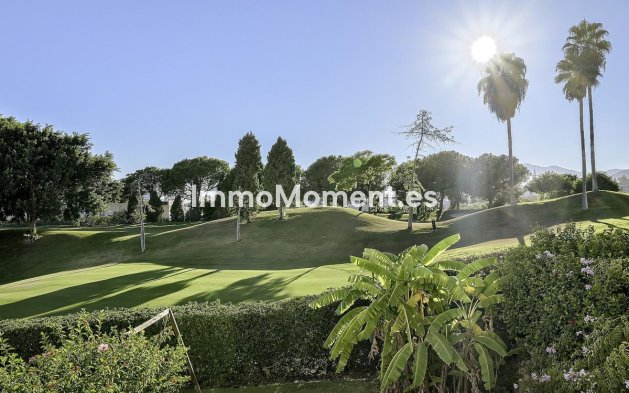 Resale - Apartment - Benahavís - La Quinta