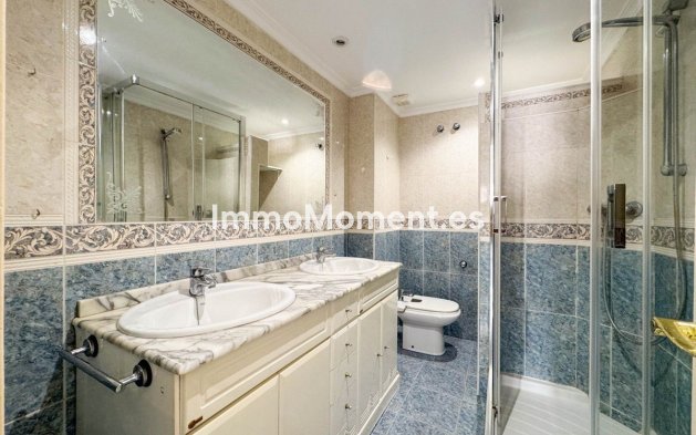 Resale - Apartment - Marbella - Marbella Centro