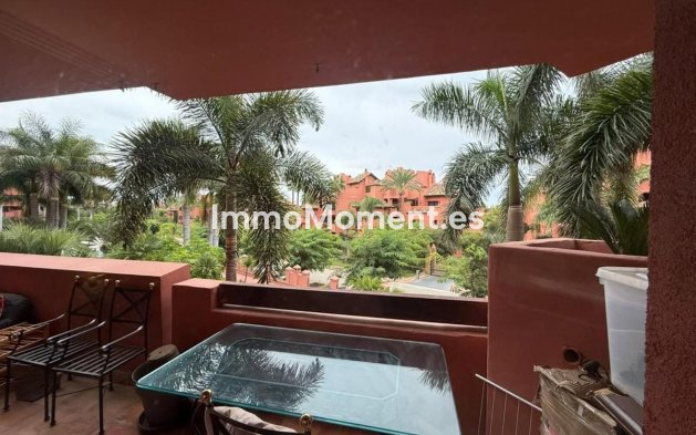 Resale - Apartment - Estepona - Estepona Centro