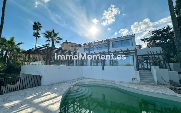 Wiederverkauf - Freistehende Villa - Estepona  - Estepona Centro