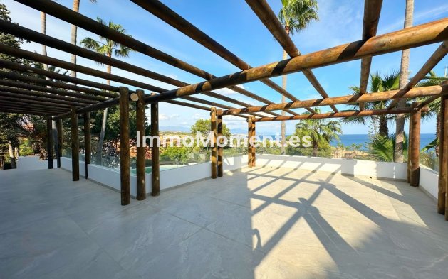 Wiederverkauf - Freistehende Villa - Estepona  - Estepona Centro