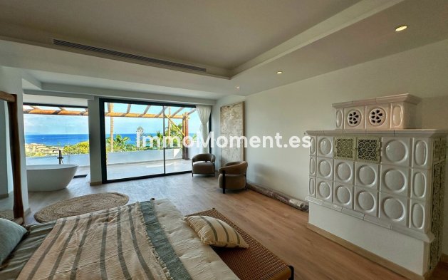 Wiederverkauf - Freistehende Villa - Estepona  - Estepona Centro