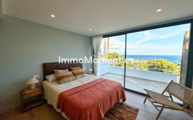 Wiederverkauf - Freistehende Villa - Estepona  - Estepona Centro