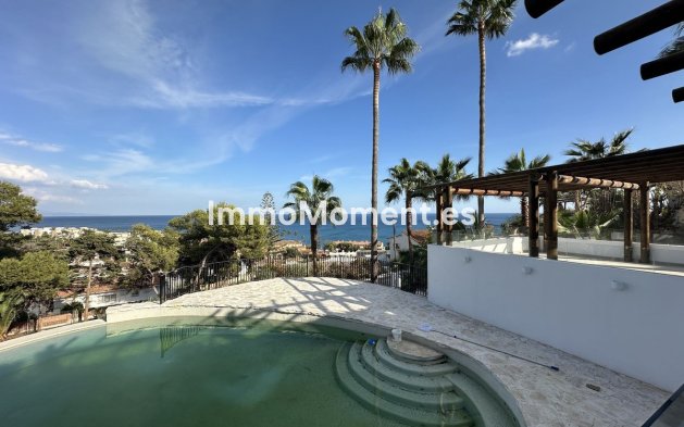 Wiederverkauf - Freistehende Villa - Estepona  - Estepona Centro
