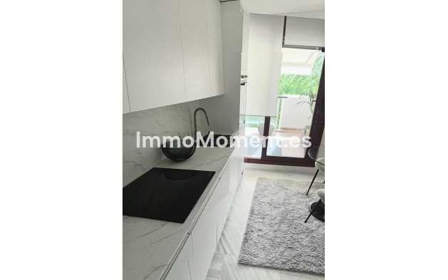 Wiederverkauf - Wohnung - Estepona  - Estepona Centro