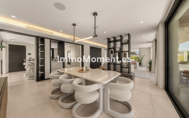 Reventa - Villa independiente - Marbella - Nueva Andalucía
