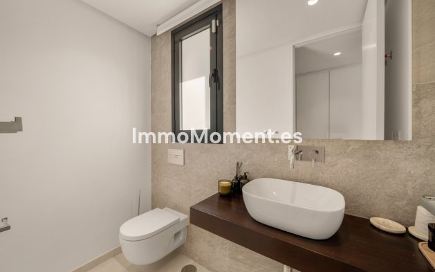 Reventa - Villa independiente - Marbella - Nueva Andalucía