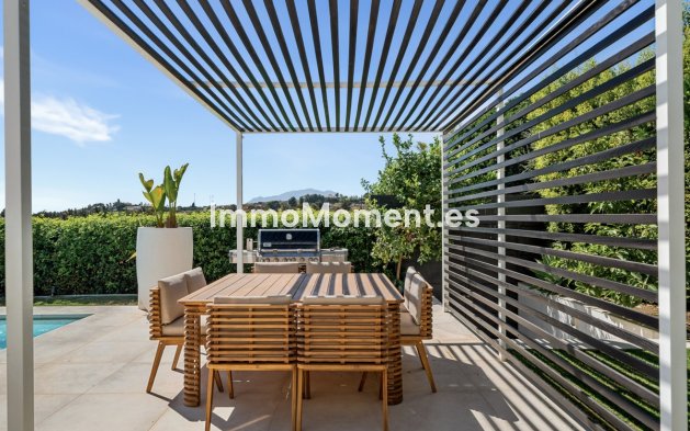 Reventa - Villa independiente - Marbella - Nueva Andalucía