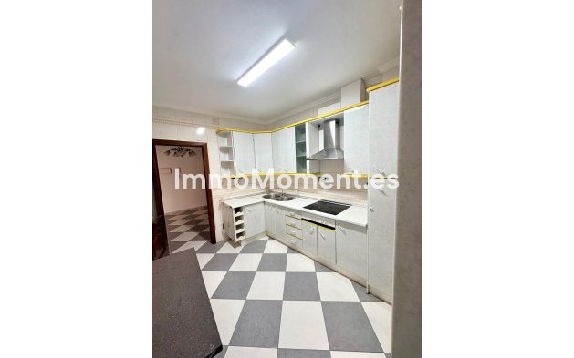 Reventa - Villa independiente - Interior  - Alhaurín el Grande Centro