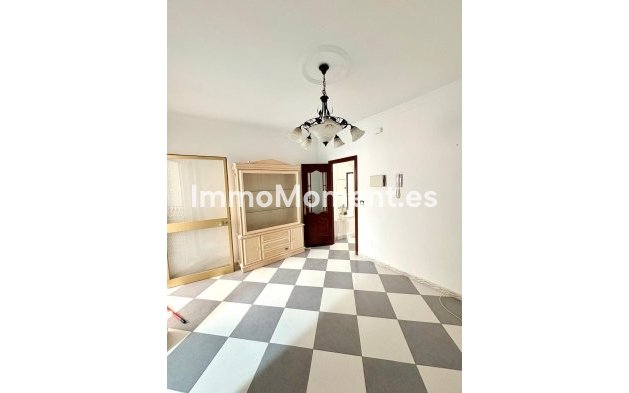 Reventa - Villa independiente - Interior  - Alhaurín el Grande Centro