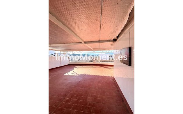Reventa - Villa independiente - Interior  - Alhaurín el Grande Centro