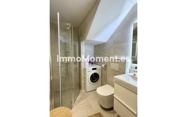Wiederverkauf - Wohnung - Marbella - Nueva Andalucía