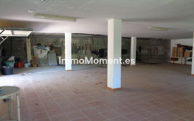 Resale - Country house - Inland  - Alhaurín de la Torre