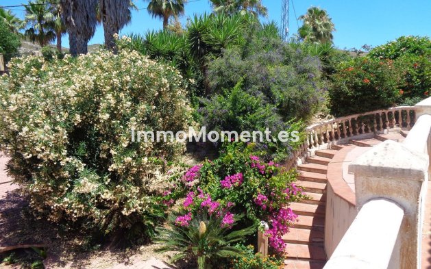 Resale - Country house - Inland  - Alhaurín de la Torre