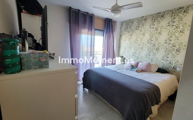 Resale - Apartment - Manilva