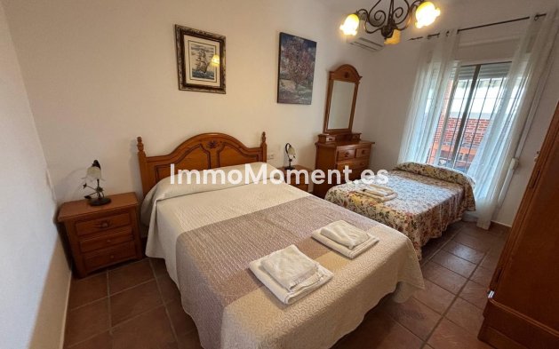 Bestaande woning - Vrijstaande villa - Binnenland  - Alhaurín de la Torre