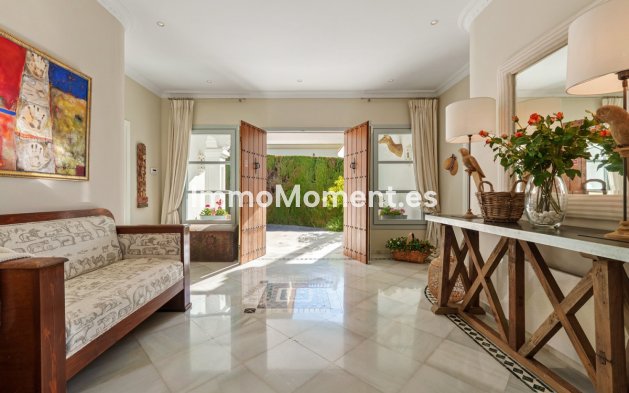 Resale - Detached villa - Marbella - Sierra Blanca