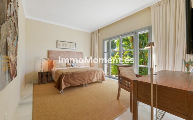 Resale - Detached villa - Marbella - Sierra Blanca