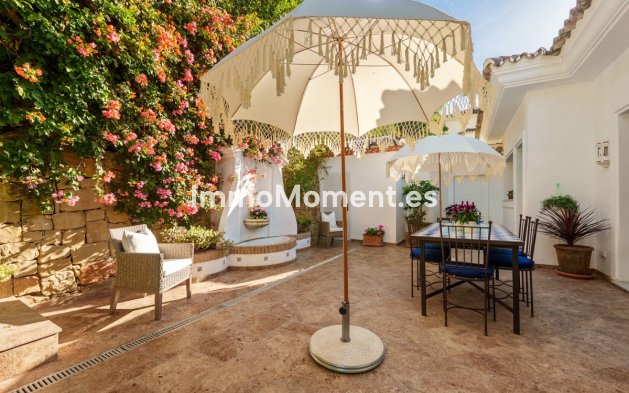 Resale - Detached villa - Marbella - Sierra Blanca