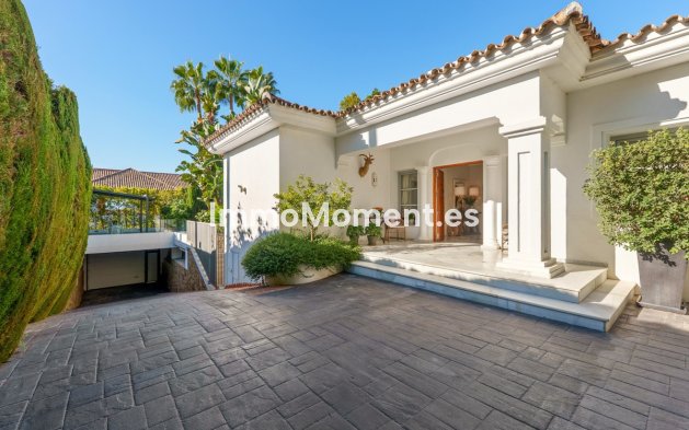 Resale - Detached villa - Marbella - Sierra Blanca