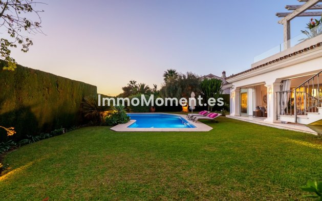 Resale - Detached villa - Marbella - Sierra Blanca