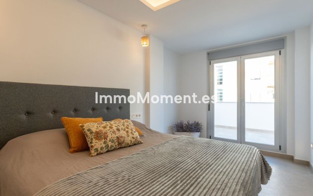 Resale - Apartment - Torrevieja - Torrevieja Centro