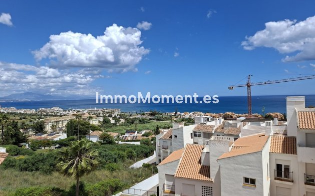 Resale - Apartment - Manilva - La Duquesa