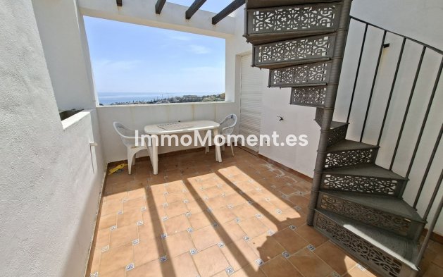 Resale - Apartment - Manilva - La Duquesa