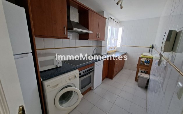 Resale - Apartment - Manilva - La Duquesa