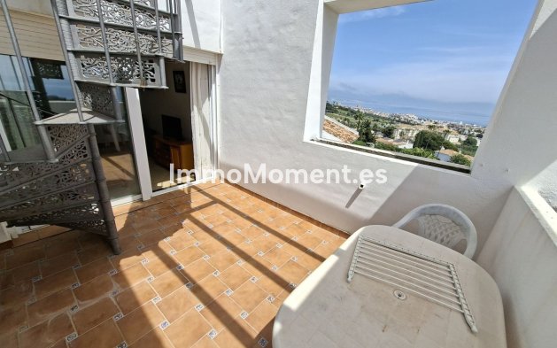 Resale - Apartment - Manilva - La Duquesa
