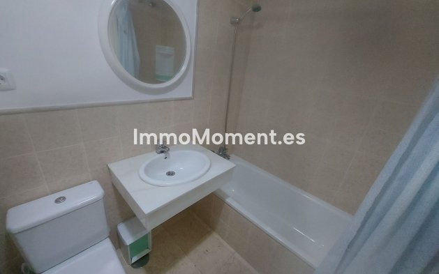 Resale - Apartment - Manilva - La Duquesa