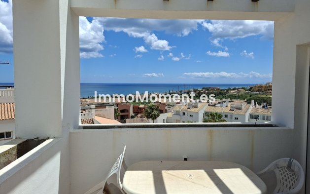 Resale - Apartment - Manilva - La Duquesa