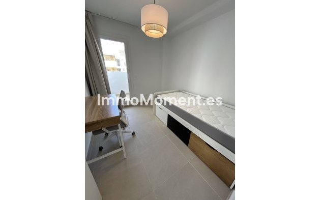 Resale - Apartment - Fuengirola - Fuengirola Centro