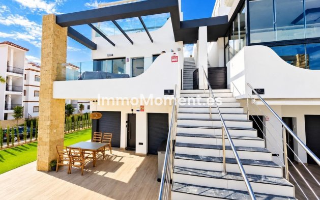 Wiederverkauf - Freistehende Villa - Orihuela Costa - Punta Prima