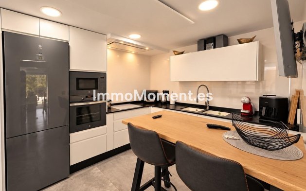Resale - Detached villa - Mil Palmeras