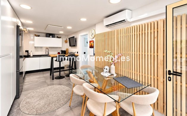 Resale - Detached villa - Mil Palmeras