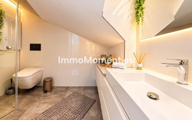 Resale - Detached villa - Mil Palmeras