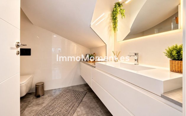 Resale - Detached villa - Mil Palmeras